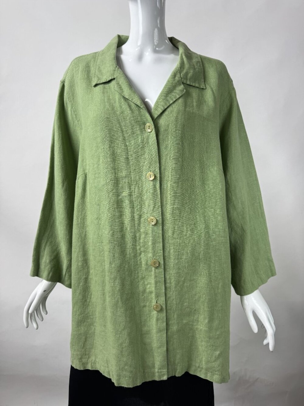 Harvé Benard Womens Plus Size 22W Green 100% Linen Button-Down Shirt Made In Ukr - Picture 1 of 16